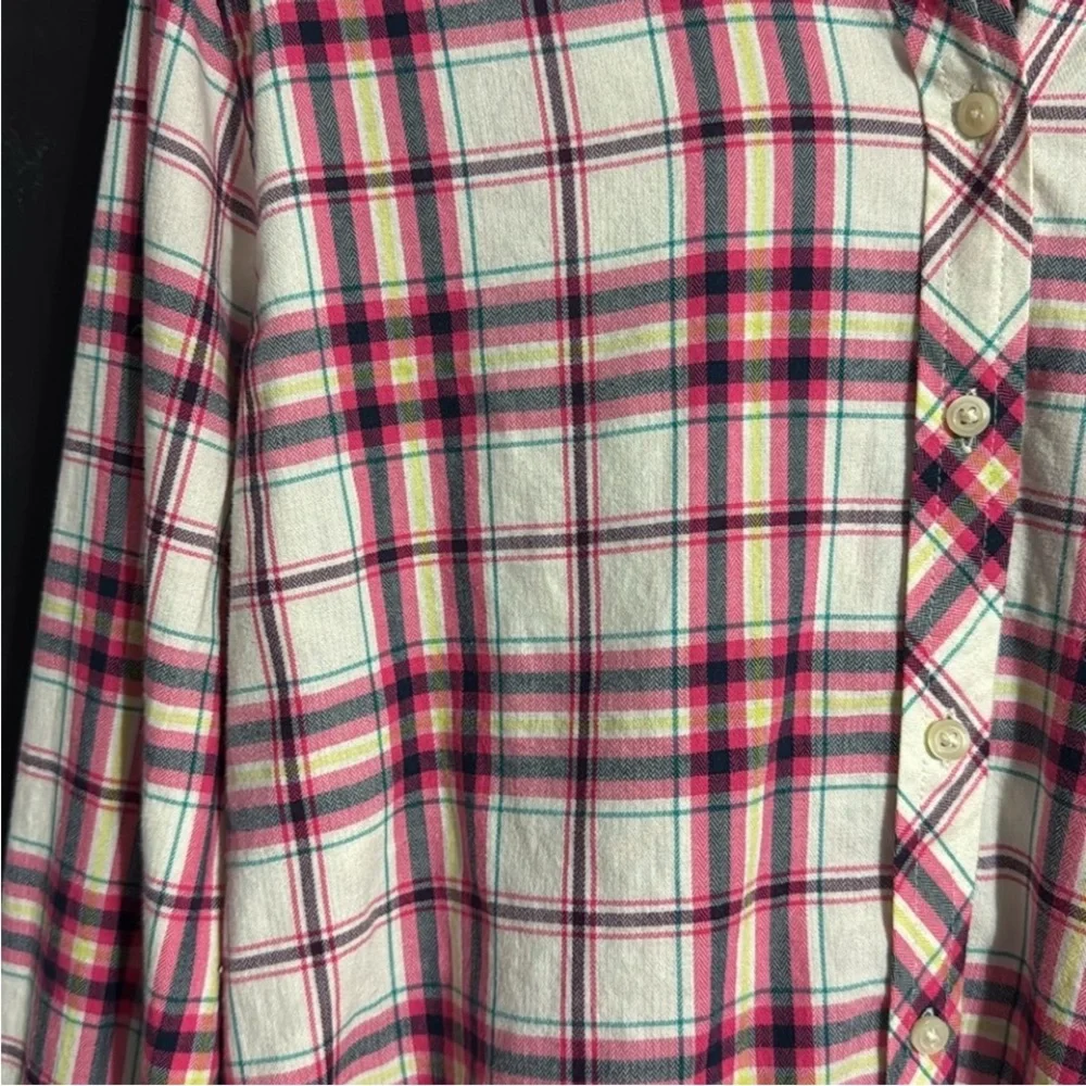 Banana Republic Soft Wash Plaid Button Down Shirt Size: L - Picture 7 of 7